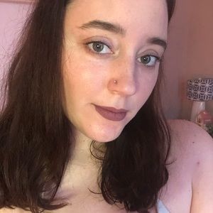 Meet your Posher, Hailee